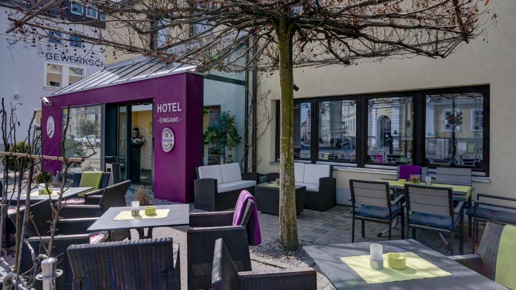 Hotel Restaurant Weihenstephaner Stuben Landshut Exterior photo
